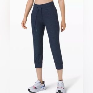 LULULEMON Ready To Lulu Crop Jogger Blue